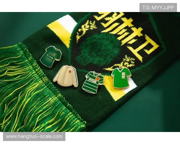 足球明星亲自开盲盒揭秘稀有球衣与签名球鞋的惊喜体验