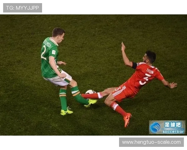 足球明星因意外左手骨折将缺席多场比赛球迷纷纷表示惋惜与关心 足球明星因意外左手骨折将缺席多场比赛球迷纷纷表示惋惜与关心