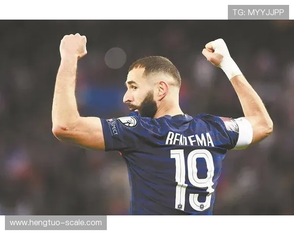 卡塔尔足球明星的璀璨星空谁是最闪耀的那颗星