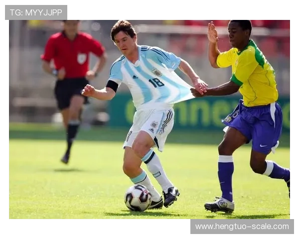 梅西足球明星视频揭秘他的训练秘笈与比赛精彩瞬间 梅西足球明星视频揭秘他的训练秘笈与比赛精彩瞬间